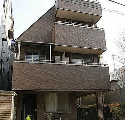 東京都新宿区大京町 賃貸マンション 1K